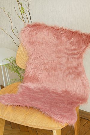 Декоративный коврик МЕХОВУШКА с длинным ворсом, розовый мрамор, 50х90 см, Kaemingk