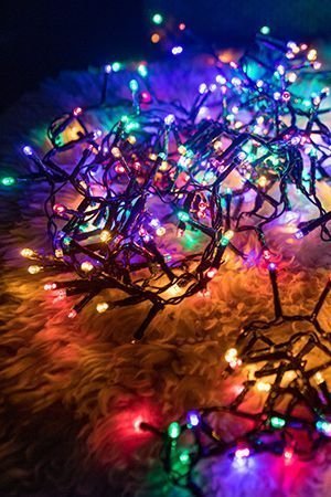 Светодиодная гирлянда на елку 245 см Luca Snake, 1000 разноцветных LED, зеленый ПВХ, контроллер, IP44, Triumph Tree