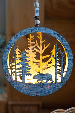 Светящееся новогоднее украшение ЗИМНИЙ ПЕЙЗАЖ (хозяин леса), дерево, 4 тёплых белых LED-огня, 14 см, батарейки, Kaemingk (Lumineo)