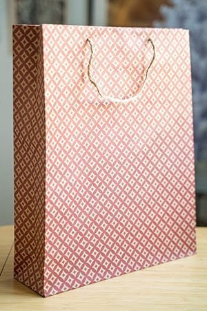 Подарочный пакет СКАНДИ-КРАФТ - Ромбики, 33х9.5х41 см, Koopman International