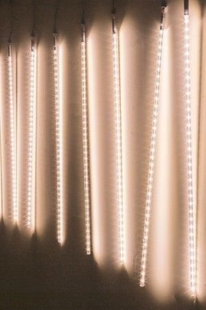 Светодиодная гирлянда Тающие Сосульки 10*0.5 м, 720 теплых белых LED ламп, черный ПВХ, 10 м, IP44, BEAUTY LED