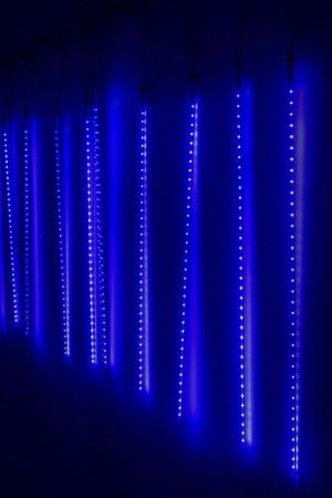 Светодиодная гирлянда Тающие Сосульки 10*0.8 м, 840 синих LED ламп, черный ПВХ, 10 м, IP44, BEAUTY LED