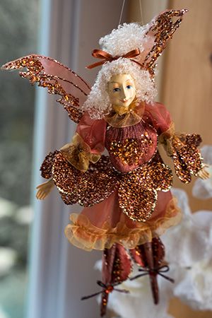 Кукла на ёлку ФЕЯ - КОКЕТЛИВАЯ ИСКОРКА красно-оранжевая, полистоун, текстиль, 31 см, Edelman, Noel (Katherine's style)