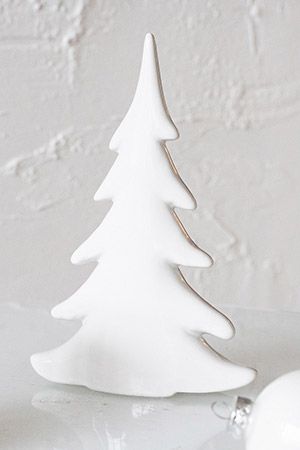Настольная ёлочка ЛАУРА, керамика, белая, 20 см, Koopman International