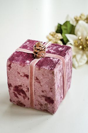Ёлочная игрушка БАРХАТНЫЙ ПОДАРОК, розовый, 6 см, Due Esse Christmas