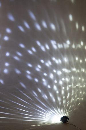 Светодиодный проектор РОСКОШНЫЙ СНЕГОПАД, холодный белый свет, ПДУ, таймер, уличный, Koopman International