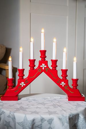 Рождественская горка SARA деревянная, красная, с цветочным орнаментом, 7 тёплых белых ламп, 43х38 см, STAR trading