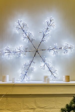 Подвесная светящаяся снежинка ВОЛШЕБНЫЕ КИСТОЧКИ мерцающая, серебряная, 192 холодных белых LED-огня, 48 см, уличная, Kaemingk (Lumineo)