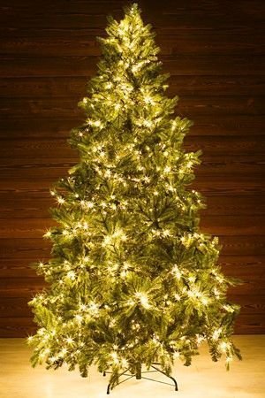 Искусственная ель с лампочками ГРАЦИО ПРЕМИУМ (хвоя - литая PE+PVC), зелёная, тёплые белые LED-лампы, 1.8 м, GREEN TREES