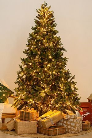 Искусственная ель с лампочками ГРАЦИО ПРЕМИУМ (хвоя - литая PE+PVC), зелёная, тёплые белые LED-лампы, 2.1 м, GREEN TREES
