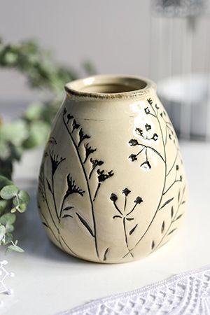 Декоративная ваза БОТАНИКО с пышными веточками, фарфоровая, 10 см, Boltze