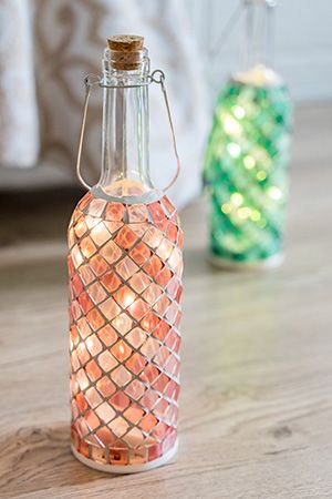 Декоративный светильник бутыль ПОСВЯЩЕНИЕ - розовая, стекло, 10 тёплых белых микро LED-огней, 30 см, батарейки, Kaemingk