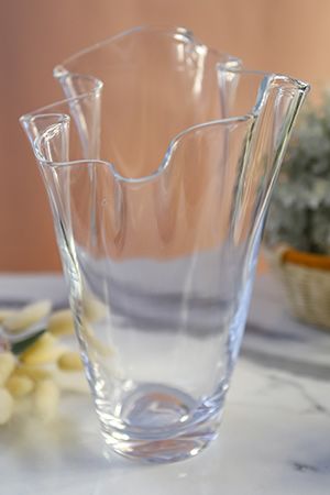 Дизайнерская стеклянная ваза ПЕСНЬ ЛЬДА, прозрачная, 22 см, EDG