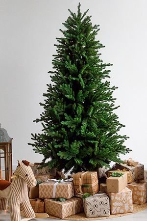 Искусственная елка Кредо Премиум 180 см, ЛИТАЯ + ПВХ, GREEN TREES