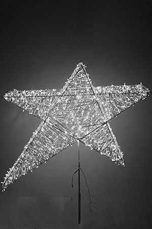 Светодиодная верхушка для большой елки Гагаринская Звезда 50 см холодная белая, IP54, GREEN TREES