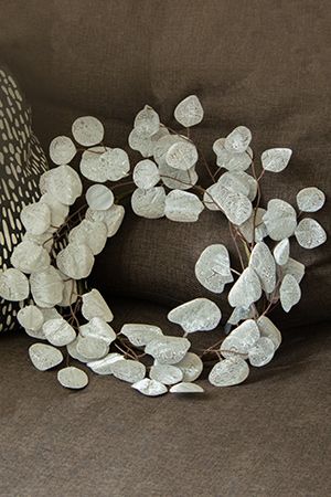 Декоративный венок FOGLIE INVERNALI с круглыми листьями, пластик, серебряный, 48 см, Kaemingk