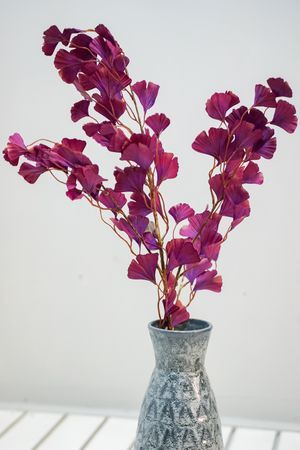 Искусственная ветка РОСКОШНЫЙ ГИНКГО, пурпурная, 103 см, Kaemingk