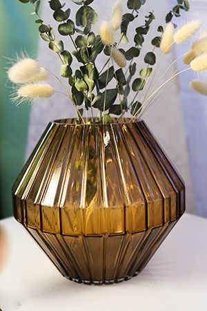Стеклянная ваза СКОЛЬПИТА АМБРА, 20 см, EDG