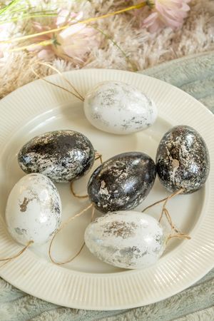 Декоративные пасхальные яйца МРАМОРНАЯ ВУАЛЬ, пластик, 6 см, 6 шт., подвески, Breitner