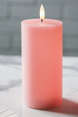 Свеча-столбик светодиодная восковая РИФЛИ, розовая, мерцающий огонёк, "натуральный фитилек", 15 см, батарейки, Peha Magic