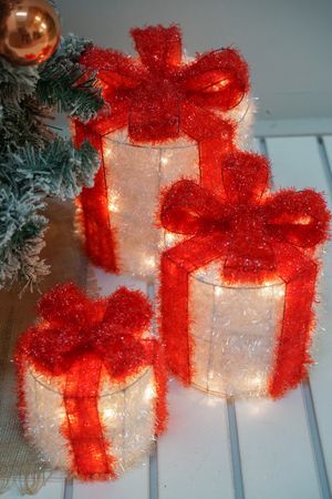 Декоративные светящиеся подарки ПУШИСТОЕ НАСТРОЕНИЕ, 30 тёплых белых мини LED-огней, 15-30 см, 3 шт., таймер, батарейки, Kaemingk