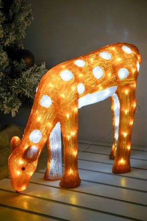 Светящаяся фигура ОЛЕНЁНОК КАРИНО, акрил, 100 холодных белых LED-огней, 49 см, таймер, уличная, Kaemingk