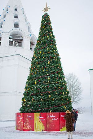 Уличная елка Уральская 11 м каркасная, ЛЕСКА, GREEN TREES