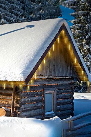 Гирлянда для крыши и фасада СИЯЮЩИЕ СОСУЛЬКИ, 72 тёплых белых LED-огня, 36 сосулек, 6.9+5 м, контроллер, прозрачный провод, уличная, Koopman International