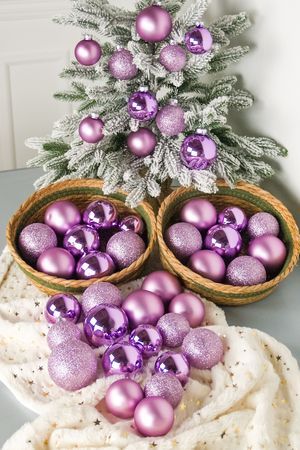 Набор стеклянных шаров ЛАВАНДОВЫЙ ЛЁД, глянцевые, матовые, глиттер, 5/6/7 см, 12 шт., Christmas Deluxe