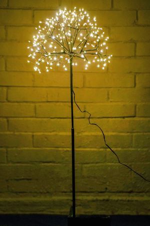 Садовый светильник ОДУВАНЧИК ГИГАНТ, 240 тёплых белых LED-огней, 35х100 см+5 м, IP44, Koopman International