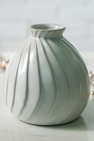 Фарфоровая ваза ВОСТОЧНЫЕ МОТИВЫ белая, 12 см, Boltze