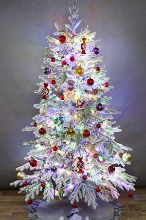 Искусственная елка с гирляндой и игрушками Финская: Сладости и Радости заснеженная 210 см, 700 разноцветных LED, контроллер, ЛИТАЯ 100%, Winter Deco