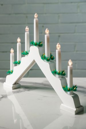 Светильник-горка СЕТТЭ, дерево, белый, 7 свечей, тёплые белые LED-огни, 41х30 см, Koopman International