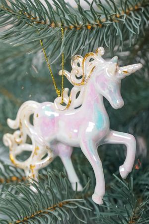 Ёлочная игрушка ЕДИНОРОГ ФЛОРЕНЦ, пластик, белый с золотым, 13 см, Winter Deco