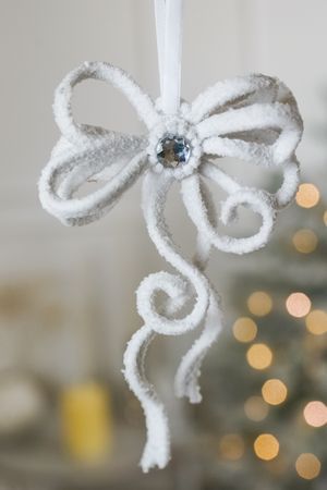 Ёлочная игрушка МОРОЗНЫЕ СИЛУЭТЫ: БАНТ, акрил, 15 см, Winter Deco