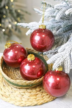 Набор ёлочных ПЭТ шаров УЮТ РОЖДЕСТВА, пластик, бургунди, 10 см, упаковка 4 шт., Winter Deco