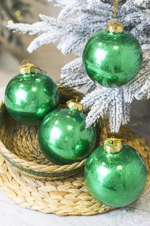 Набор ёлочных ПЭТ шаров УЮТ РОЖДЕСТВА, пластик, зелёный, 10 см, упаковка 4 шт., Winter Deco