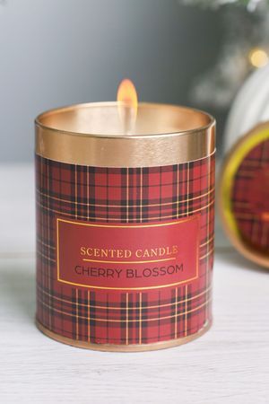 Ароматическая свеча в банке НОВОГОДНИЙ ВАЙБ: КОРИЦА, 8 см, Koopman International