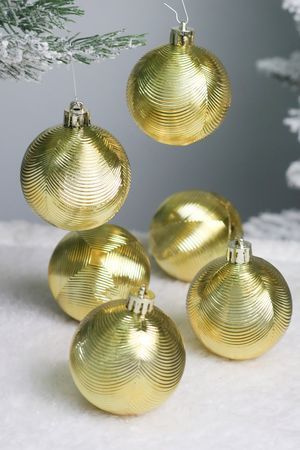 Набор ёлочных шаров ЭДЕЛАЙН, пластик, золотой, 6 см, 6 шт., Winter Deco