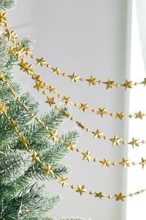 Бусы на ёлку ЗВЁЗДНАЯ ТРОПИНКА, пластик, золотые, 270 см, Winter Deco