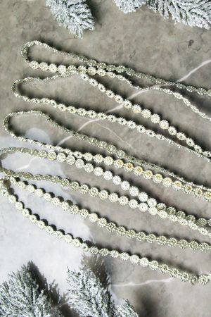 Бусы на ёлку МАРГЕРИТ, пластик, серебряные, 270 см, Winter Deco