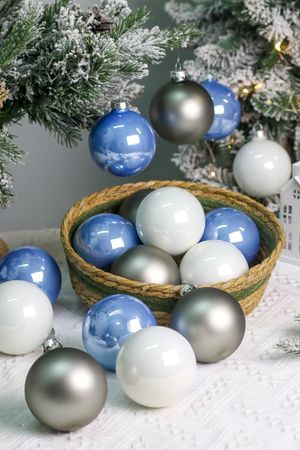 Набор стеклянных шаров Коллекция ЗИМНИЙ ШТИЛЬ, матовые и глянцевые, 80 мм, 16 шт., Winter Deco