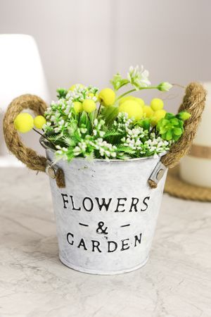 Искусственный цветок в горшке ОБРАЗ МИМОЗЫ с полевыми цветочками, 19 см, Due Esse Christmas