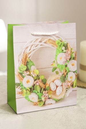 Подарочный пакет ПАСХАЛЬНЫЙ ВЕНОК - ГНЁЗДЫШКО В МАРГАРИТКАХ, бумага, 18х14 см, Due Esse Christmas