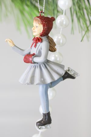 Ёлочная игрушка ФИГУРИСТКА АЙВИ, полистоун, 10 см, Winter Deco