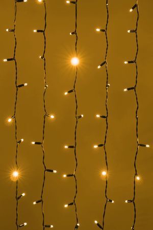 Гирлянда штора 2*2 м, 400 желтых LED ламп, черный эко-каучук, соединяемый, IP65, BEAUTY LED
