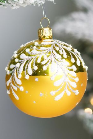 Ёлочный шар ЛИЛЕЙНЫЙ золотой, 75 мм, Елочка