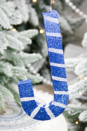 Елочное украшение КАРАМЕЛЬНАЯ ПАЛОЧКА с блестками, синяя, пеноплекс, 40 см, МанузинЪ