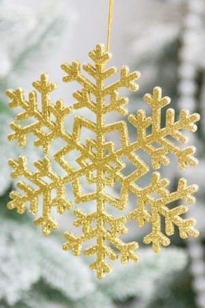 Деревянная елочная игрушка Снежинка - Морозная Геометрия, золотая, 15 см, МанузинЪ