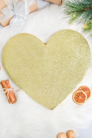 Игрушка для уличной елки СЕРДЦЕ, золотое, пеноплекс, 30 см, МанузинЪ